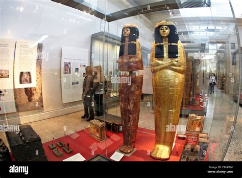Egyptian Artifacts Museum Hi Res Stock Photography And Images Alamy
