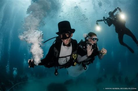 Ever Wanted To Get Married Underwater Now You Can Metro News