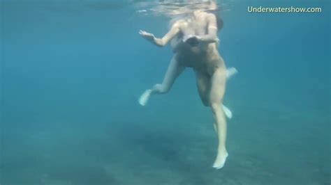 Underwater Deep Sea Adventures Naked Starring Underwater Show Free Video