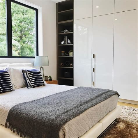 65 Interesting Modern Bedroom Design Ideas To Pep Up The Look Of Boring