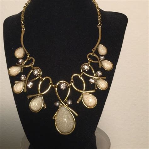 Vintage Gold Bib Statement Necklace Cream And Gold Fashion Design