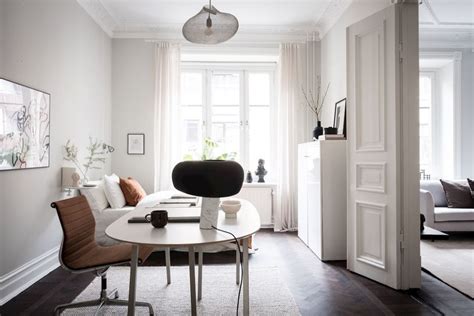 Elegant Turn Of The Century Home Coco Lapine Design Scandi Living