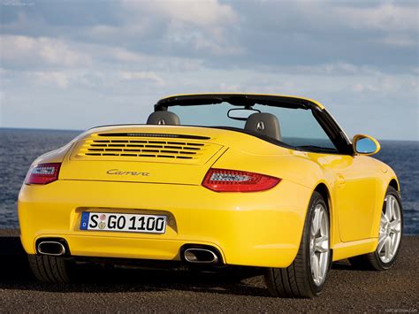 2009 Yellow Porsche 911 Carrera Wallpapers