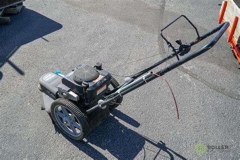 Craftsman Quantum 22in Walk Behind Weed Trimmer Briggs And Stratton Gas