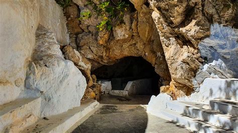 Zoodochos Pigi Cave Santorini