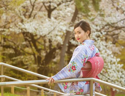 2019 Cherry Blossom Photo Tour Tokyo Portrait Session Japan Photo