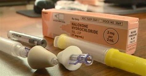 The patient should open his or her eyes and talk to you within 1 to Police use Narcan to save apparent heroin OD victim