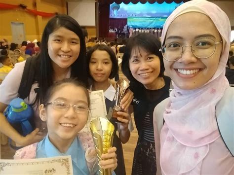Akan tetapi, guru bermutu boleh melahirkan ribuan orang hebat. Sambutan Hari Guru luar biasa tahun ini! Pendidik rindukan ...
