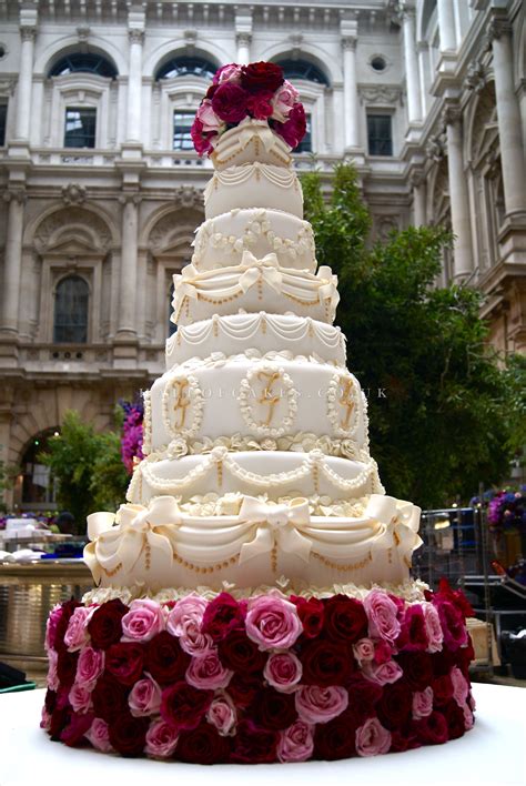 Beautiful Wedding And Event Cakes By London And Kent Designer Nicola Hall Classic Vintage