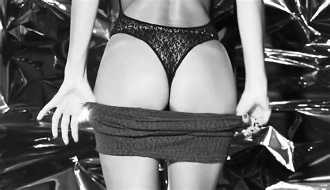 Irina Shayk Sexy In Love Advent Aznude Hot Sex Picture