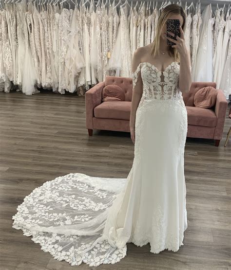 allure bridals style 9860 sample wedding dress stillwhite