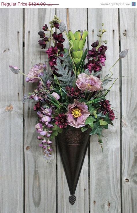 Search for flower wall sconces. DIY Floral Wall Sconce For Spring And Summer Decor ...