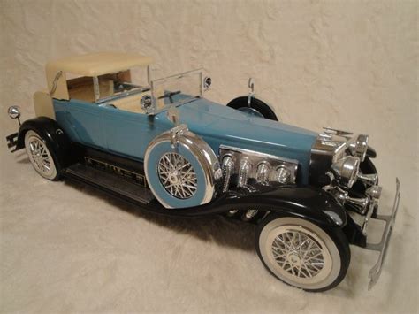 Jim Beam Collectible 1934 Lt Blue Duesenberg Model J Car Bottle