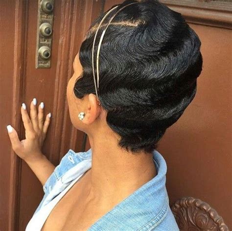 It is important to use products that help block the hair damage caused by the hot air while you curl. 25 Finger Waves Styles: How To Create & Style Finger Waves