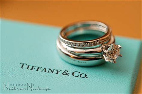 28 Wedding Ring Photographs Examples And Tips