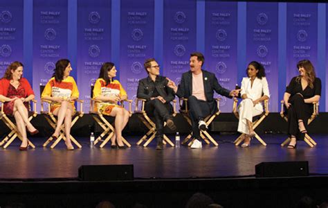 ‘crazy Ex Girlfriend Cast Looks Back With Laughter Affection