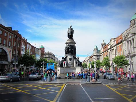 The Daniel Oconnell Statue Oconnell Street Dublin City 1880 The