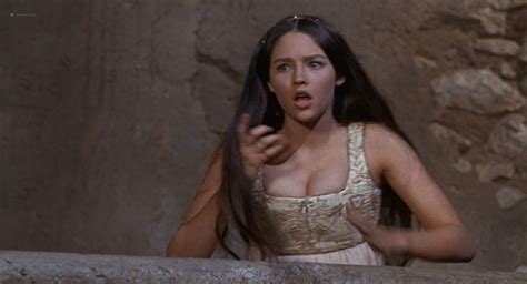 Model Aesthetic Aesthetic People Olivia Hussey Pose Reference Photo
