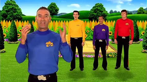 The Wiggles Monday Is A Muffin Day From Lets Eat 2010 Youtube
