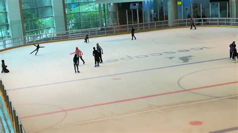 13:48 icescape rink, ioi city mall, malaysia. Ice skating Malaysia(IOI SHOPPING MALL) - YouTube