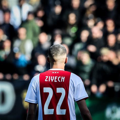 Hakim ziyech, 27, from morocco chelsea fc, since 2020 right winger market value: Hakim Ziyech Wallpapers - Wallpaper Cave