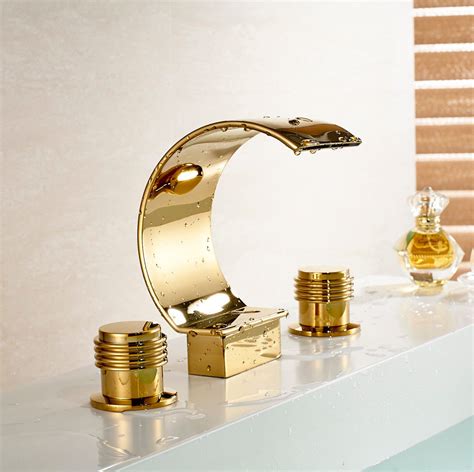 The warming waterfall bath is the perfect tub for a calm, soothing bath experience that grows with baby from newborn to toddler. Gold Finish Waterfall Roman Tub Faucet