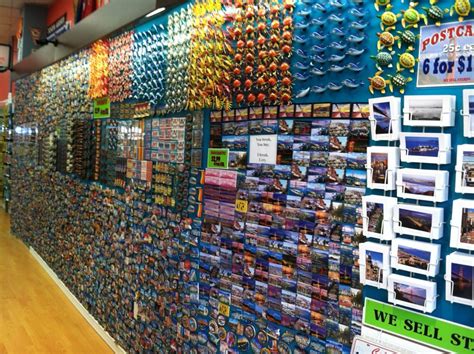 I must spend about half my time in new york in the hundreds of souvenir shops dotted around the city! World Of Magnets - Gift Shops - Chinatown - San Francisco ...