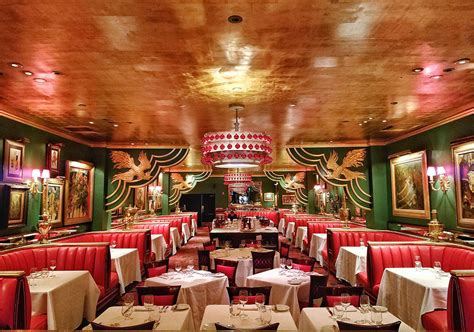 The Best Restaurants In New York City For Celebrating Special Occasions