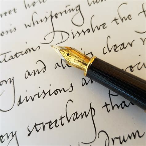 Cursive Italic Fountain Pen Hobbies And Toys Stationery And Craft Other