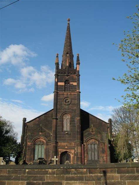 St John The Evangelist Church Of © Sue Adair Cc By Sa20 Geograph Britain And Ireland