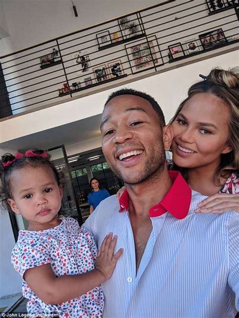 Luna, the adorable daughter of john legend and chrissy teigen, just flawlessly walked in her luna just schooled us on how to walk in heels , because she's a natural. John Legend posts snap with Chrissy Teigen and daughter ...