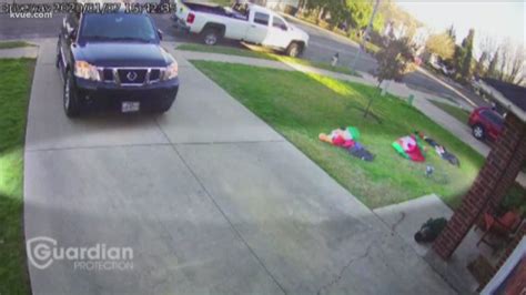 North Austin Car Thefts Caught On Camera
