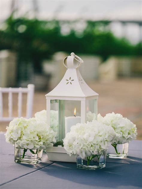 15 Lantern Wedding Centerpiece Ideas For Your Reception