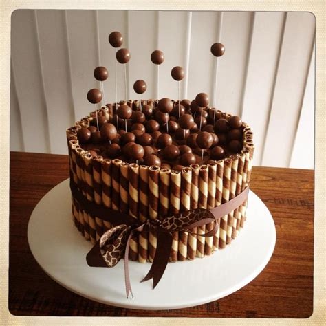 If you do want to take a design to the next level, it's simple with basic chocolate work. Pin on Cakes & Cake Decorating