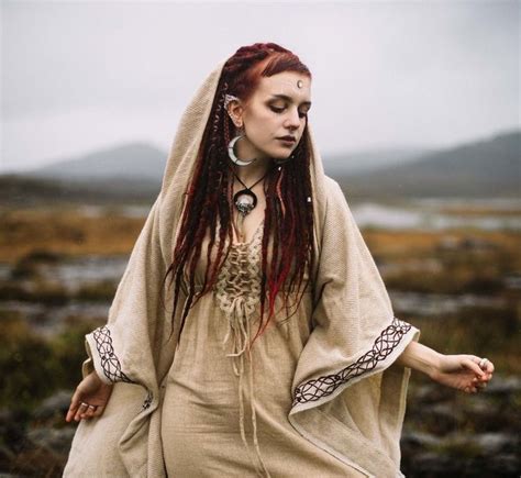 Wool Cloak With Hood Pagan Clothing Stores Online — Celtic Fusion