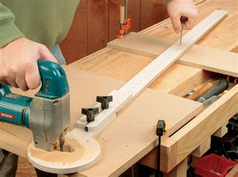 A hole saw can easily cut circles in wood and plastic, and if designed for its metal. Cut circles with a router or jigsaw | Woodworking Jig Plans