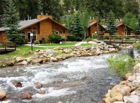 On truman lake, missouriðparkside cabins has everything you need for your vacation to truman lake. right on the river | Favorite Places & Spaces | Pinterest