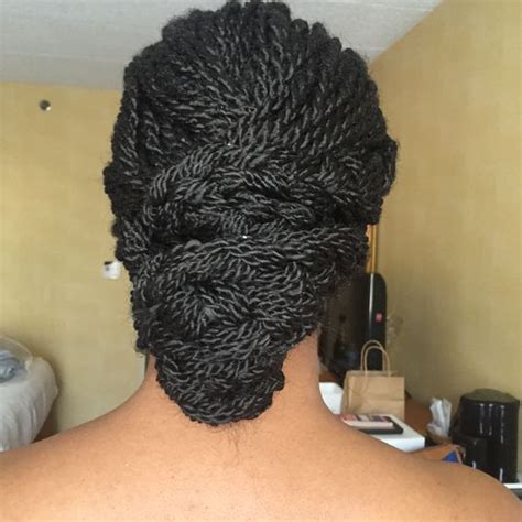 30 Protective High Shine Senegalese Twist Styles