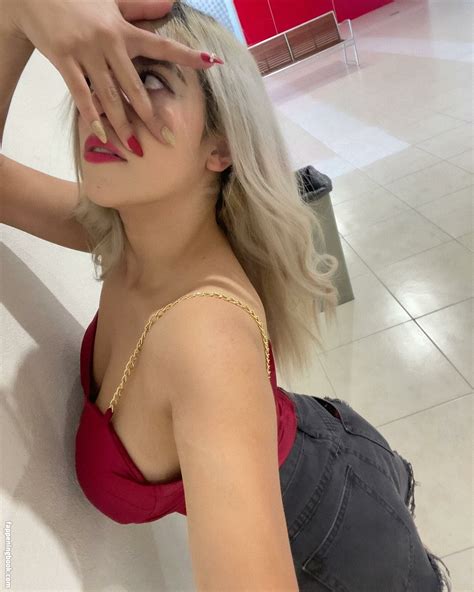 Rosy Rous Queenflowrox Nude Onlyfans Leaks The Fappening Photo
