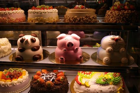 The word dessert originated from the french word desservir to clear the table and the negative of. CUTE PANDA, PIG, DORAEMON CAKES FROM LONDON BAKERY: ANIMAL ...