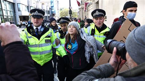 Greta Thunberg Arrested At Oil Conference In London Eyewitnesses Tell