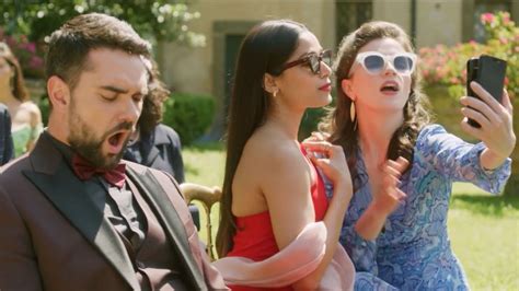 For the latter, here are a few options for you to escape into much more pleasant worlds than the one we have right now. 7 wedding movies on Netflix you can watch while practicing ...