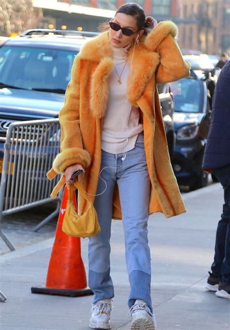 Bella hadid has never underestimated the power of a statement coat. Bella Hadid Street Style 12/29/2018 • CelebMafia
