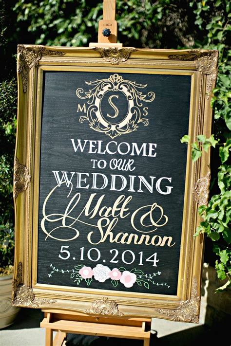 10 wedding signs perfect for your big day ~ page 2 of 11 ~ oh my veil all things wedding ideas