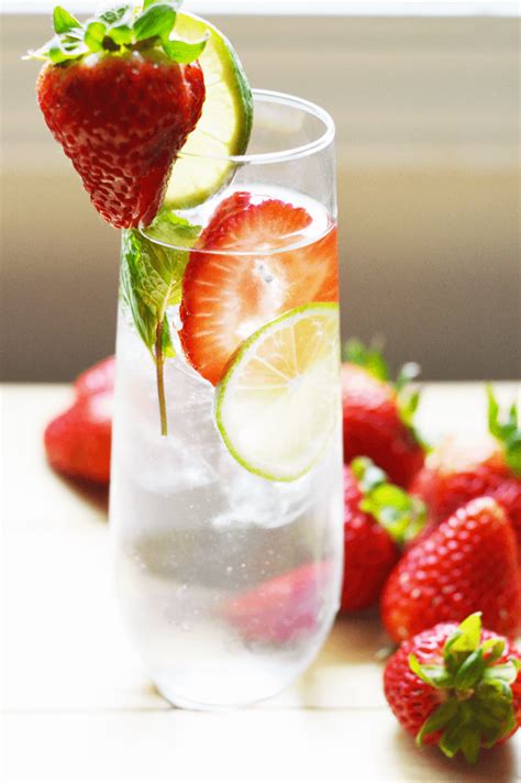 Strawberry Lime Mint Infused Water Recipe Distillata
