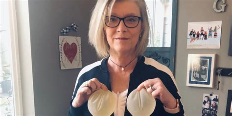 Woman Had A Breast Implant Photoshoot After She Got Them Removed
