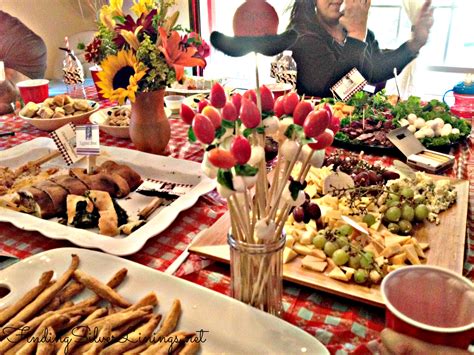 Decorations table settings u ateliertheatercomrhateliertheatercom dinner setting the posh pixie rhasuntospublicosorg italian rustic. Max's Italian Themed Birthday Party | Finding Silver Linings