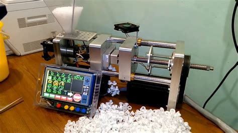 Mini Micro Injection Molding Machines For Plastics Youtube