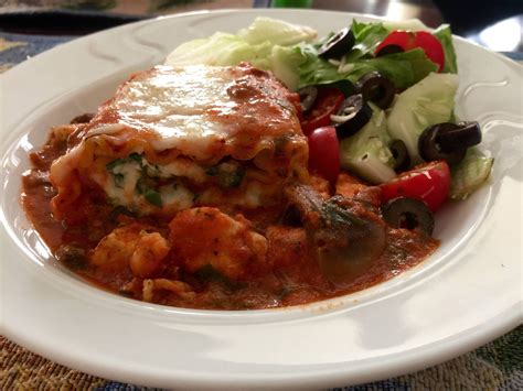Today we will make #vegetarian #lasagna without ricotta cheese. Spinach Ricotta Lasagna with Chicken | Recipe | Spinach ...