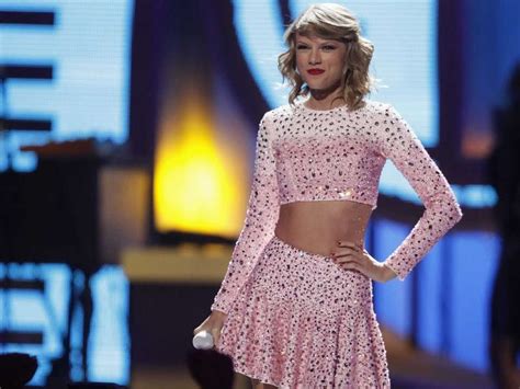 Taylor Swift Explains Why She Left Spotify Business Insider India